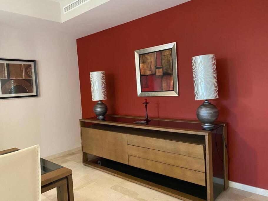 Modern 5-Bedroom Villa With Pool Montequinto Bagian luar foto