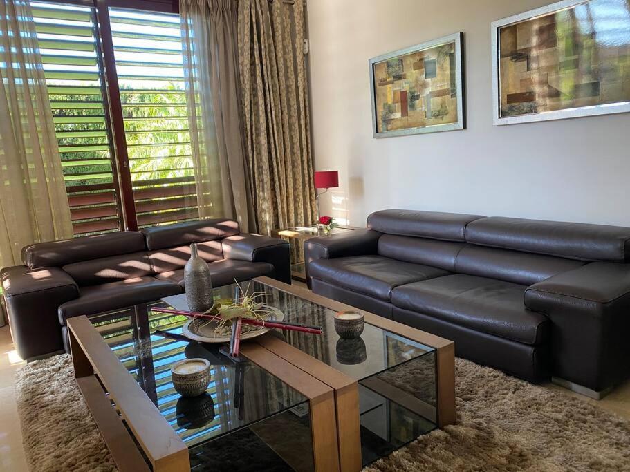 Modern 5-Bedroom Villa With Pool Montequinto Bagian luar foto